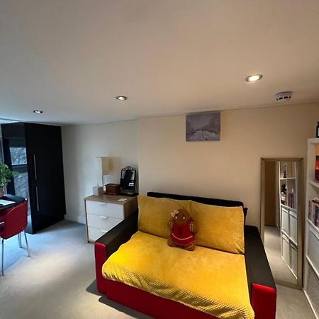 Comfy Apartment - Finchley Road Londra Dış mekan fotoğraf